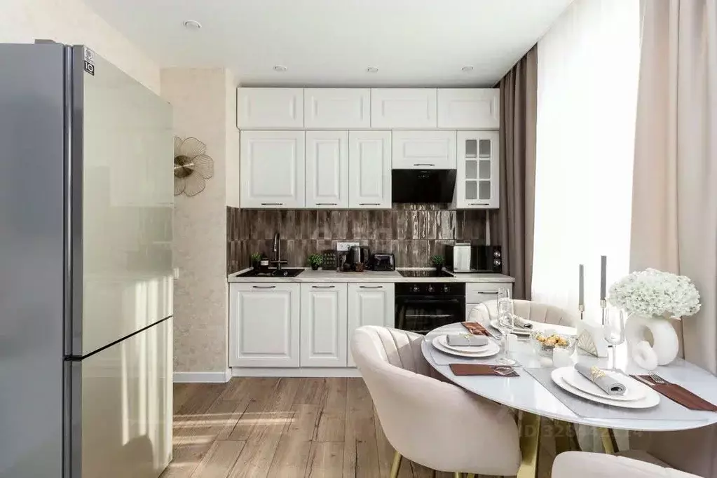 3-к кв. Тюменская область, Тюмень Комбинатская ул., 16к1 (50.2 м) - Фото 1