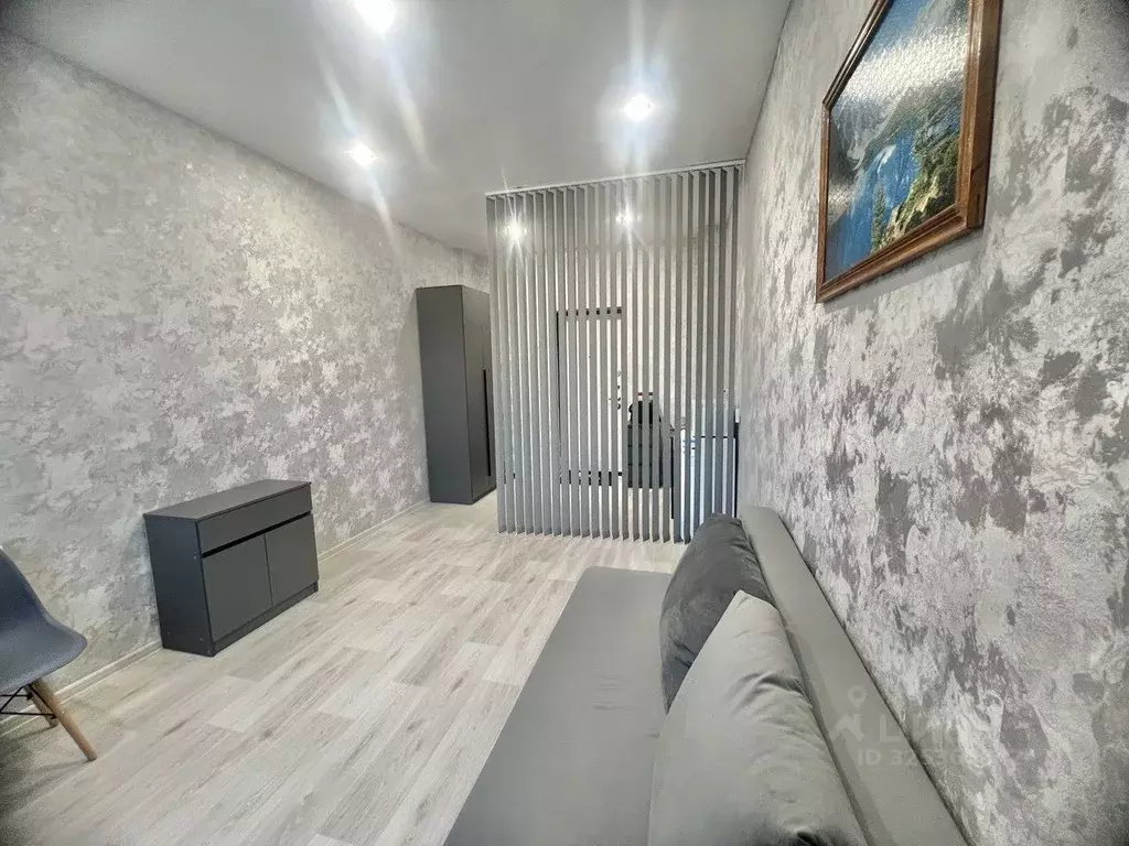 Комната Новосибирская область, Новосибирск ул. Кирова, 80 (17.6 м) - Фото 1