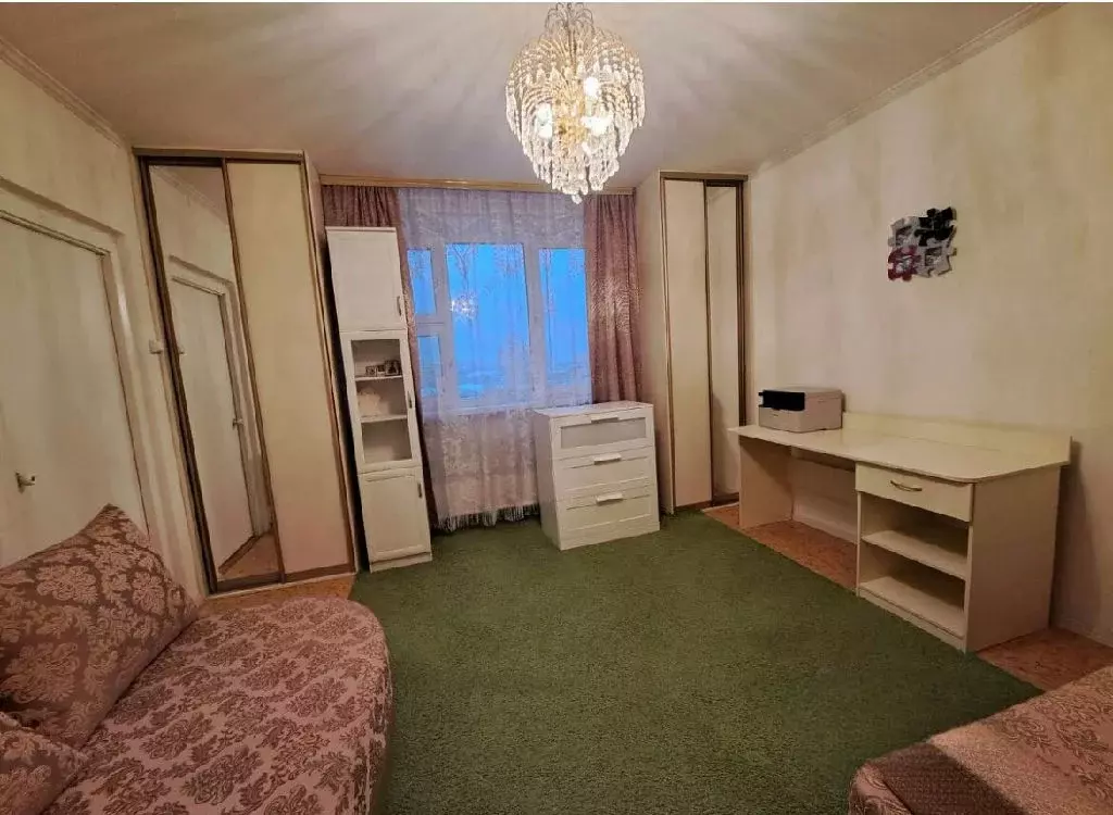 Продается 4-комнатная квартира - Фото 2