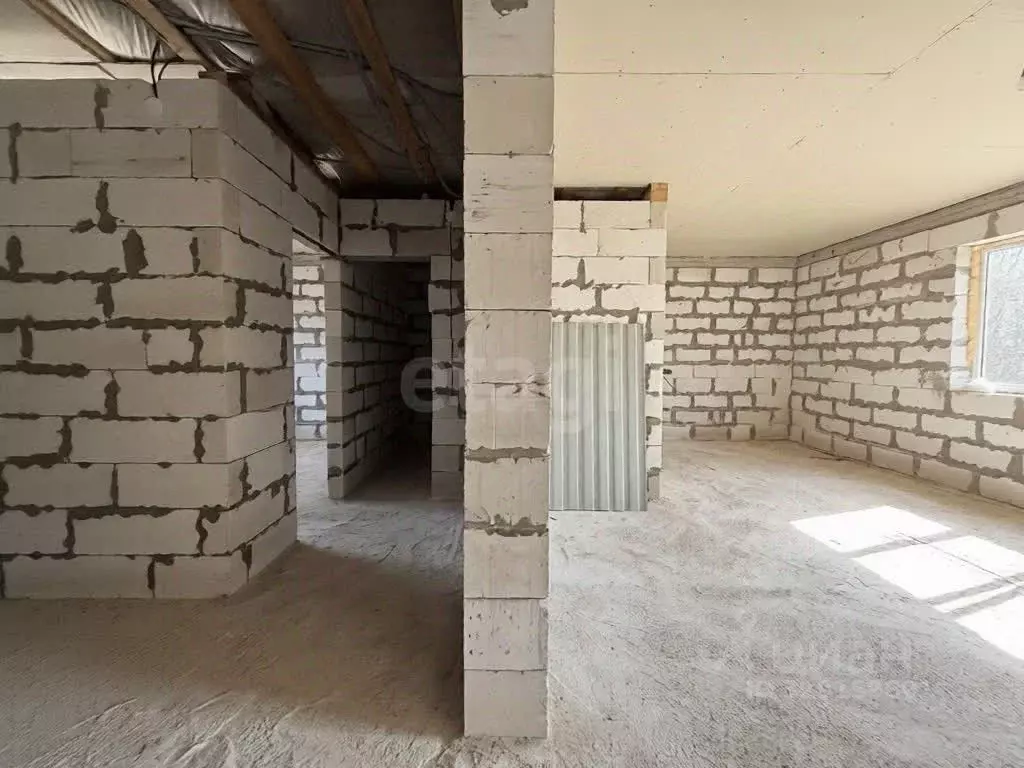 Дом в Псковская область, Псков пос. Учхоз, ул. Трояновского, 15 (115 ... - Фото 1