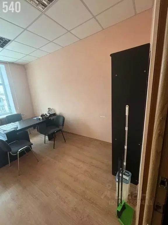 Офис в Челябинская область, Челябинск ул. Сони Кривой, 73 (14 м) - Фото 2