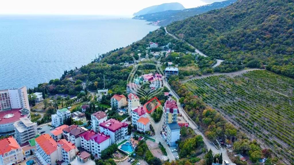 Участок в Крым, Алушта ул. Слуцкого (4.0 сот.) - Фото 0