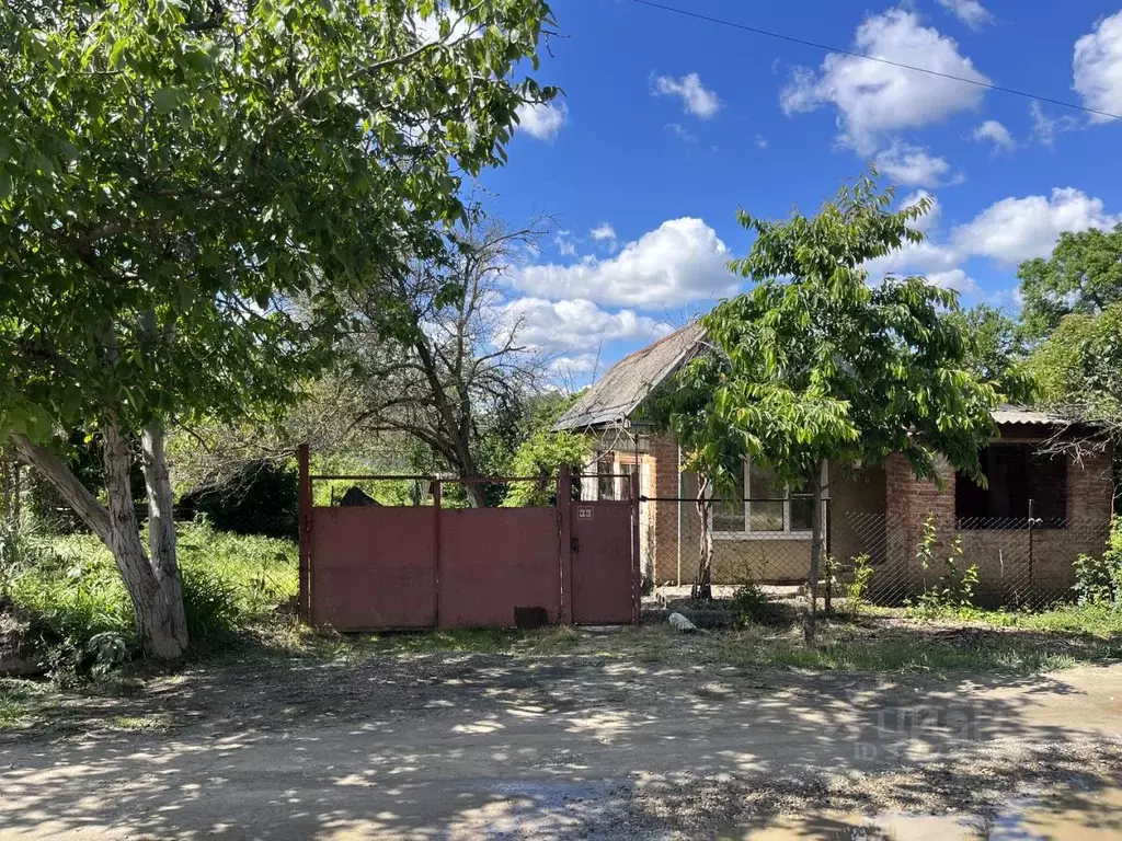 Дом в Краснодарский край, Лабинск Урожайная ул., 33 (46 м) - Фото 1