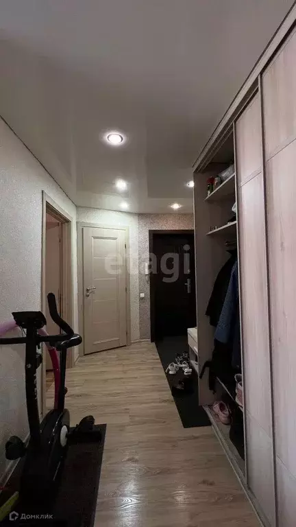 Продаётся 4-к квартира, 60.6 м - Фото 0