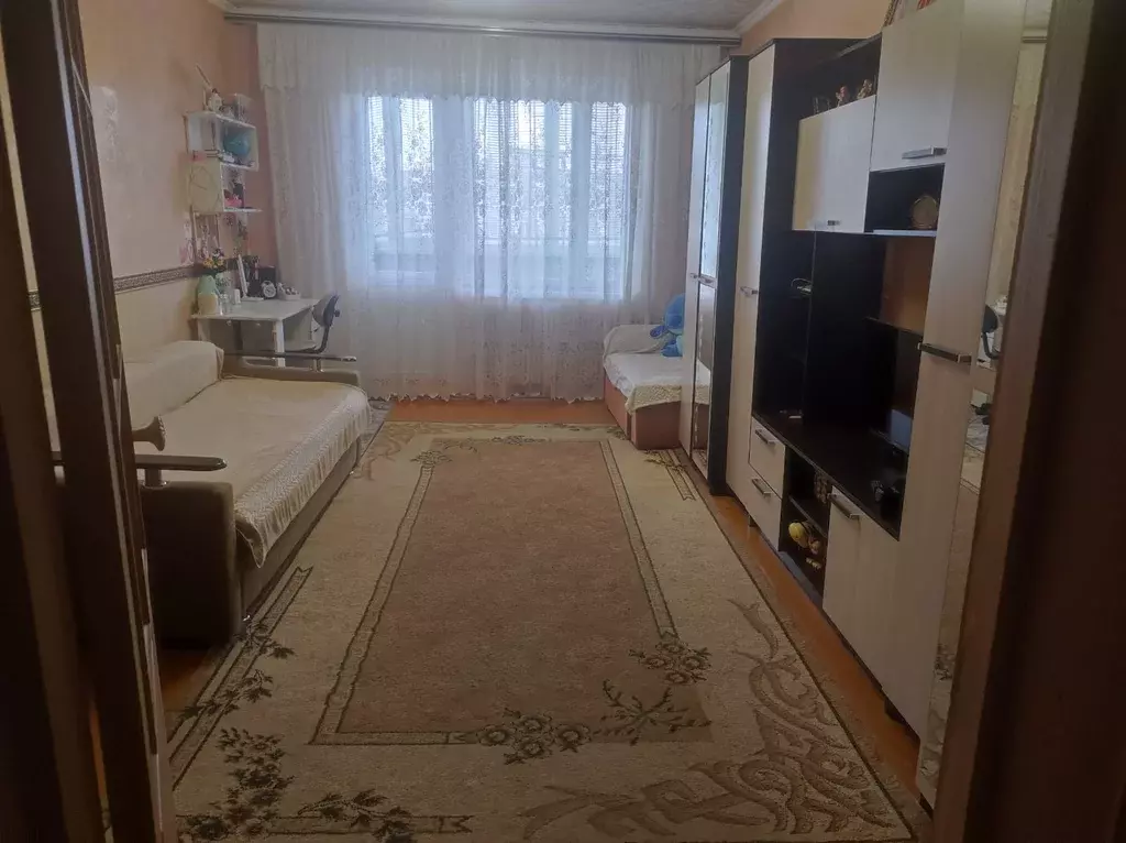 Продаётся 4-к квартира, 100.8 м - Фото 0