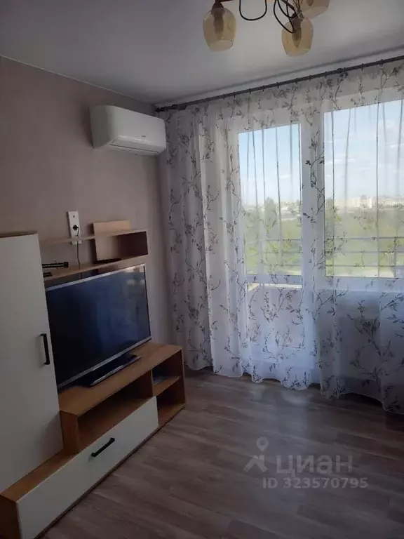 2-к кв. Волгоградская область, Волгоград ул. Расула Гамзатова, 21 ... - Фото 2