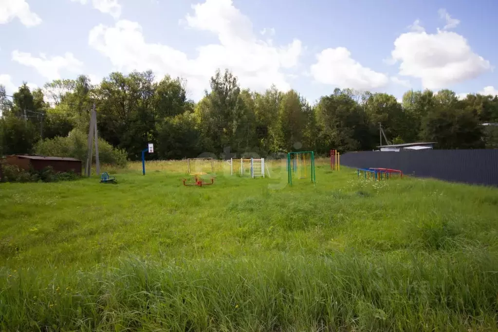 Участок в Калужская область, Калуга городской округ, д. Ильинка ул. ... - Фото 0