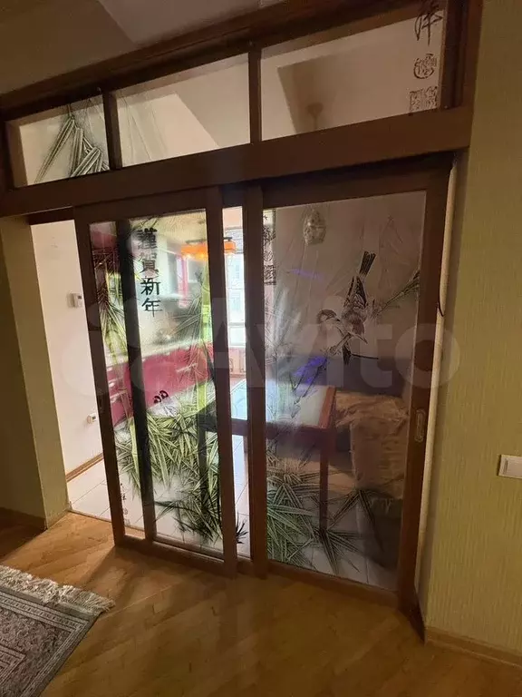 8-к. квартира, 80 м, 1/10 эт. - Фото 0