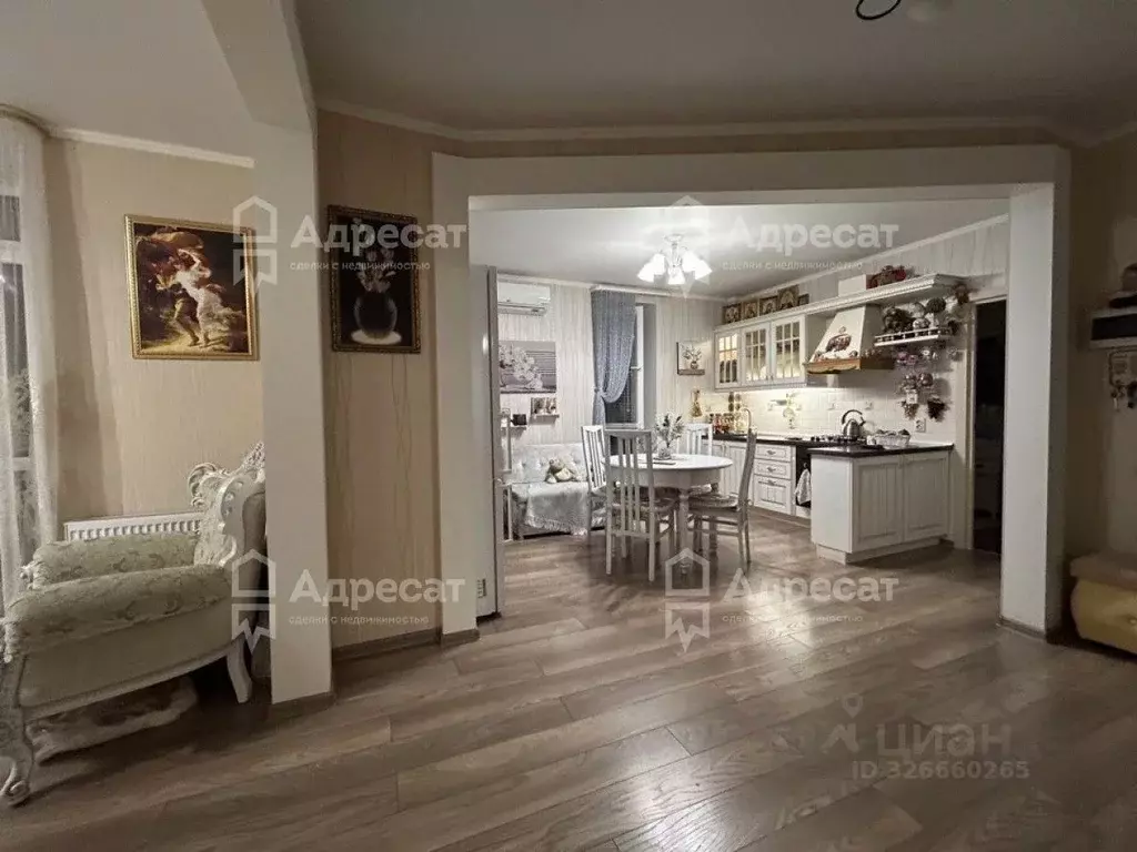 3-к кв. Волгоградская область, Волгоград Санаторная ул., 8А (79.4 м) - Фото 1