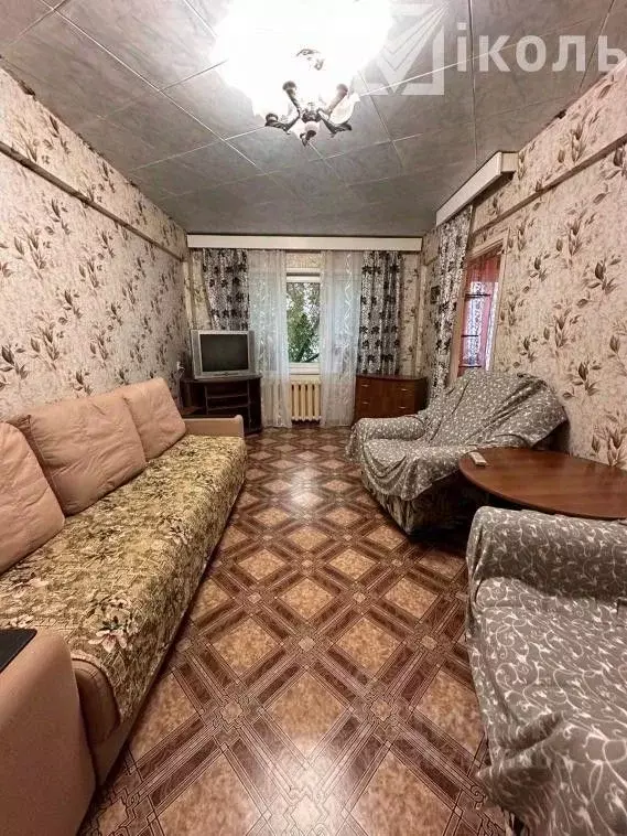 2-к кв. Иркутская область, Ангарск 8-й мкр, 93 (41.0 м) - Фото 1