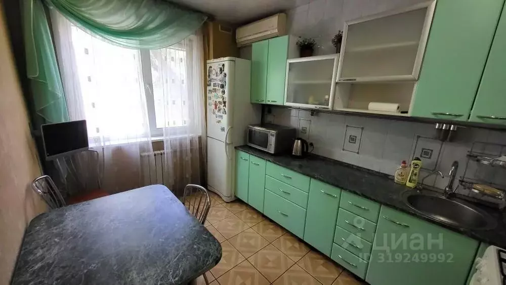 2-к кв. Ростовская область, Ростов-на-Дону Вятская ул., 102 (52.0 м) - Фото 1