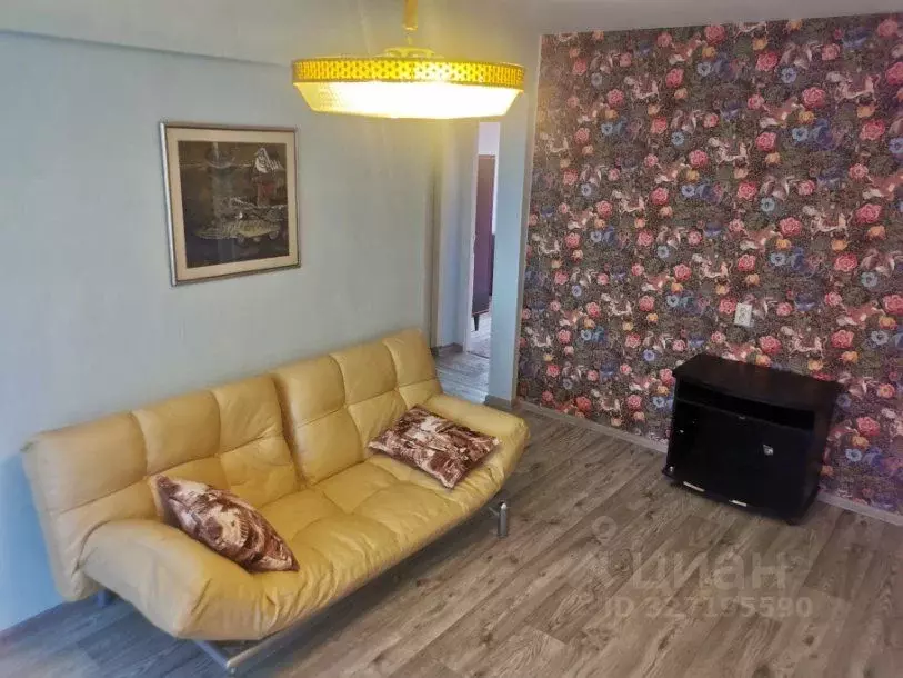 3-к кв. Свердловская область, Екатеринбург ул. Чердынская, 4 (58.0 м) - Фото 1