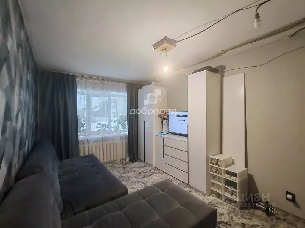 2-к кв. Свердловская область, Екатеринбург ул. Черноярская, 8 (42.0 м) - Фото 2