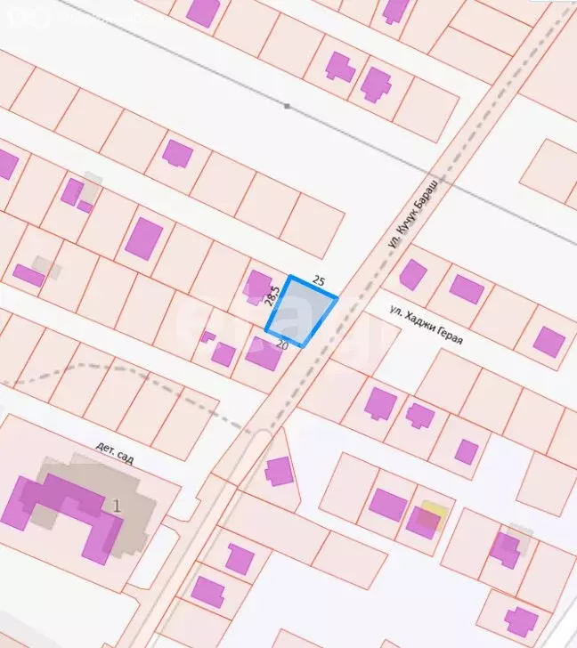 Участок в Саки, улица Хаджи Герая (6.4 м) - Фото 1