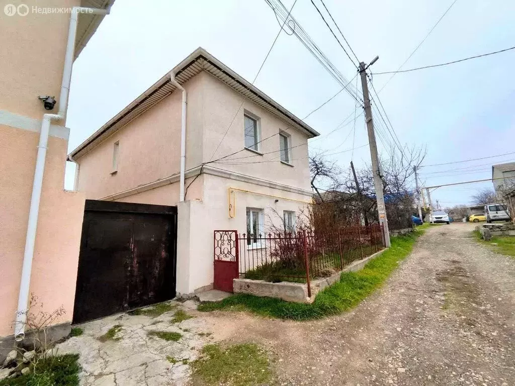 Дом в Севастополь, улица Фурманова (104.3 м) - Фото 1