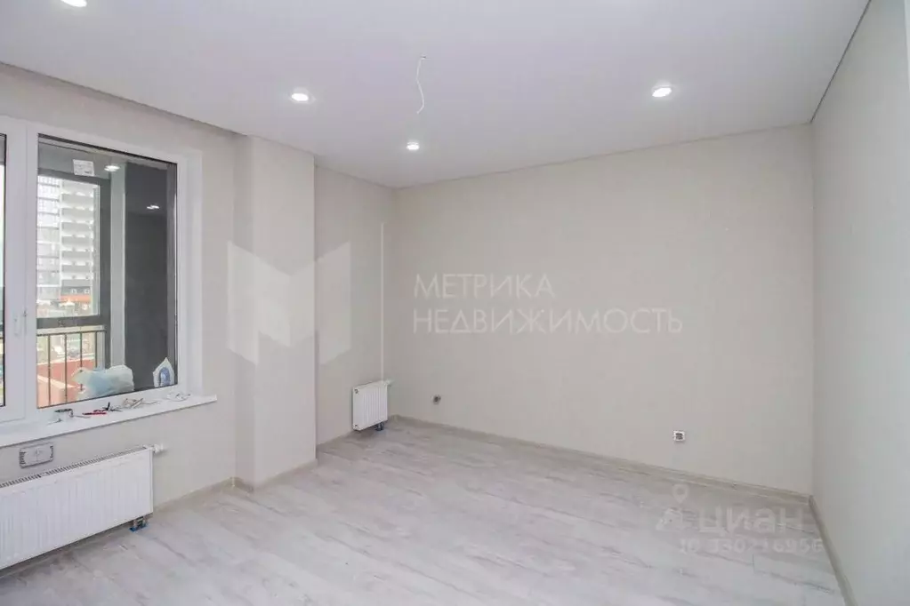 2-к кв. Тюменская область, Тюмень ул. Константина Посьета, 4к1 (58.2 ... - Фото 2