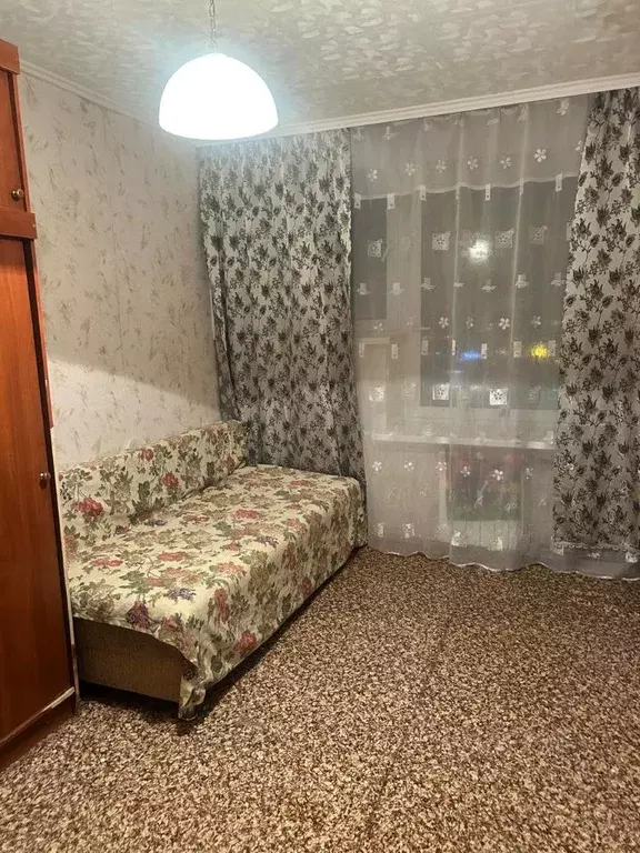 Комната Самарская область, Тольятти Революционная ул., 7к1 (12.3 м) - Фото 1