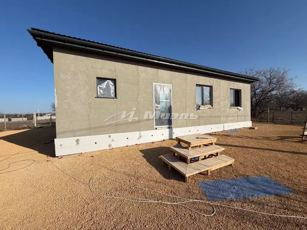 Дом в Крым, Симферопольский район, Трудовское с/пос, Пневматика-2 СПК ... - Фото 1