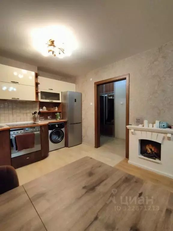 2-к кв. Кировская область, Киров Заводская ул., 6к1 (42.0 м) - Фото 1