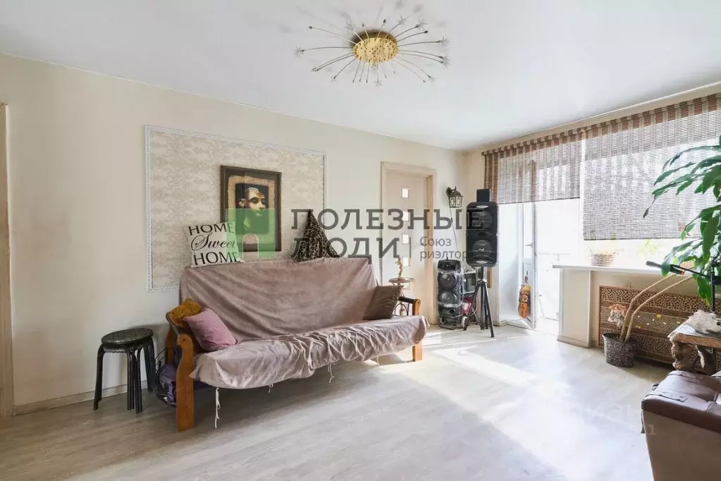 3-к кв. Томская область, Томск ул. Елизаровых, 38 (41.9 м) - Фото 1