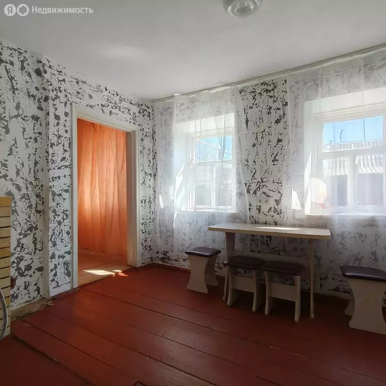Дом в Старощербиновская, Красная улица (52.6 м) - Фото 0