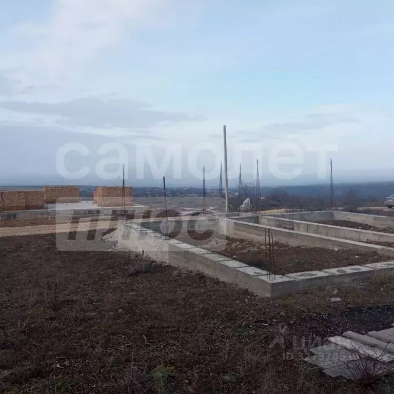 Участок в Крым, Симферопольский район, с. Мазанка ул. Мира, 21 (6.0 ... - Фото 1