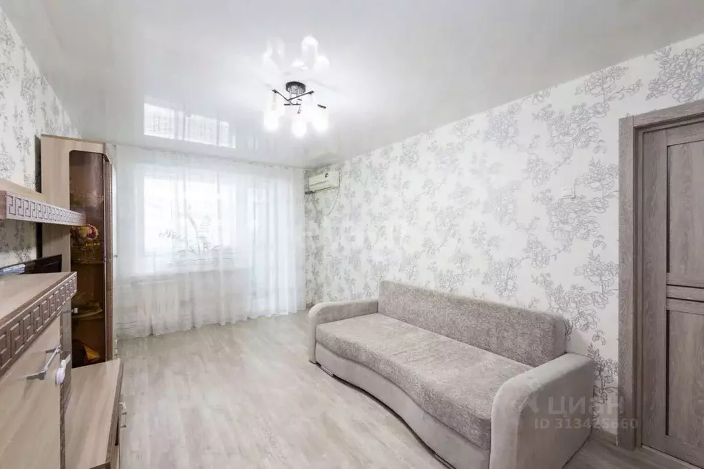 3-к кв. Хабаровский край, Комсомольск-на-Амуре ул. Гагарина, 9 (64.3 ... - Фото 0