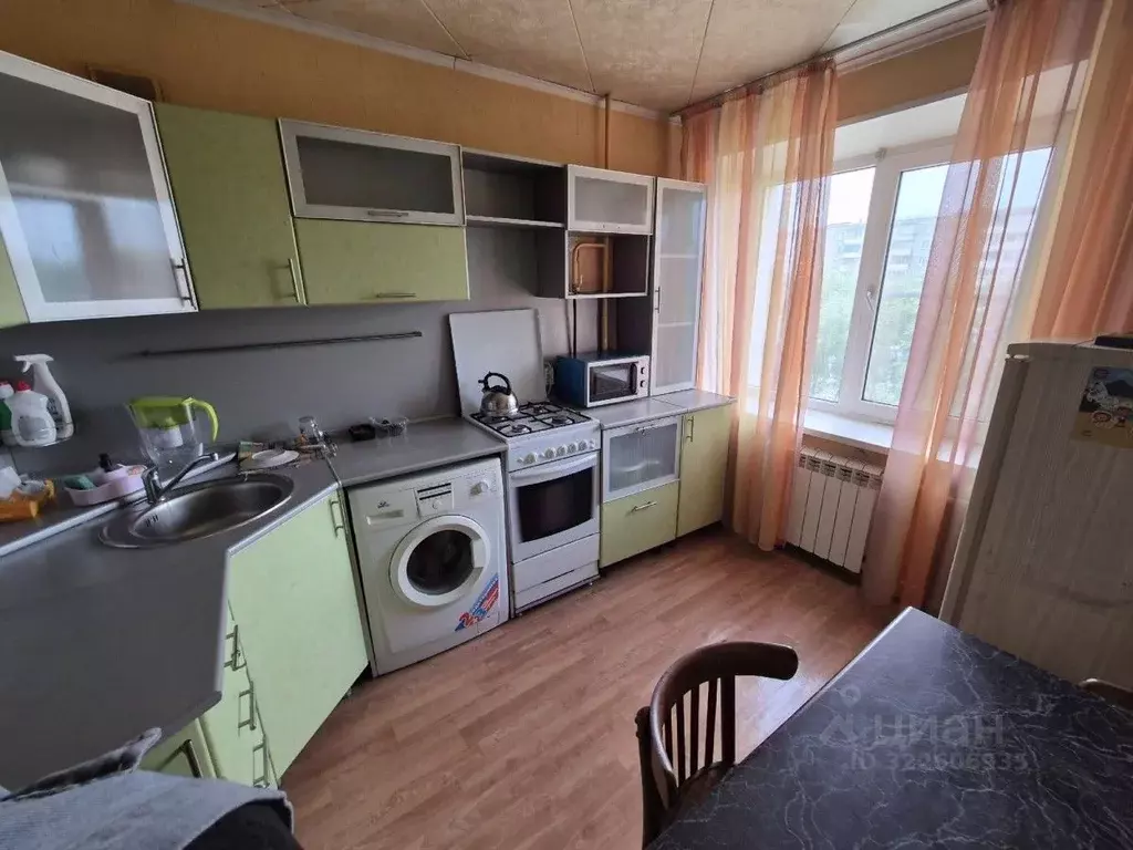 2-к кв. Челябинская область, Челябинск ул. Комарова, 114 (45.8 м) - Фото 2