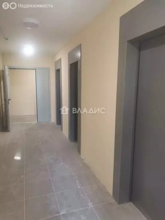 Квартира-студия: Мурино, улица Шувалова, 32 (30.7 м) - Фото 1