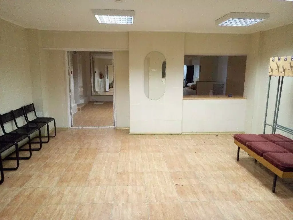 Помещение свободного назначения в Свердловская область, Екатеринбург ... - Фото 2