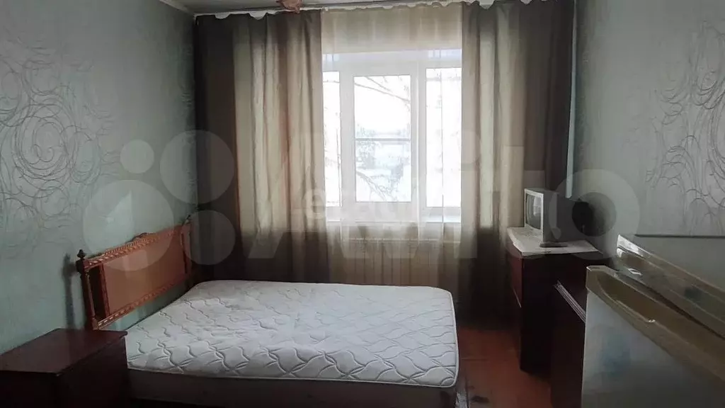Комната 22,3 м в 6-к., 2/5 эт. - Фото 0