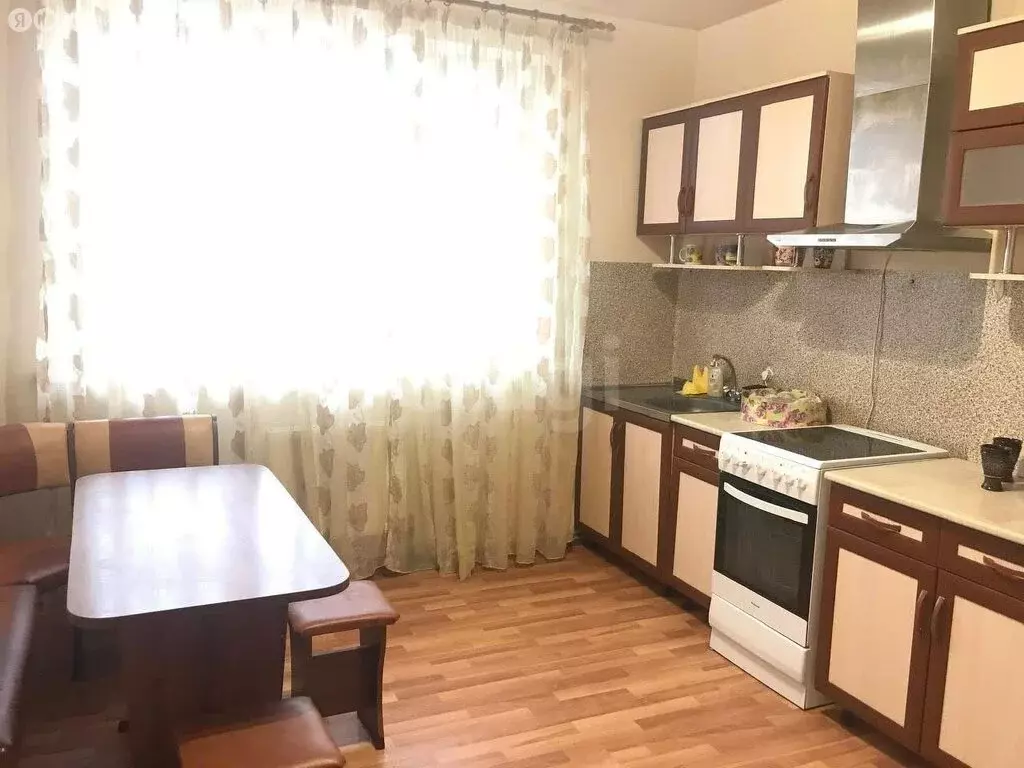 2-комнатная квартира: Краснодар, Сормовская улица, 204 (70 м) - Фото 1