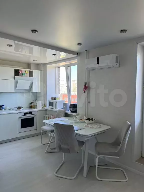 3-к. квартира, 72 м, 6/9 эт. - Фото 0