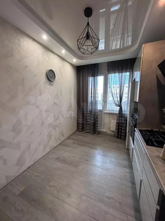 2-к. квартира, 52 м, 7/9 эт. - Фото 0