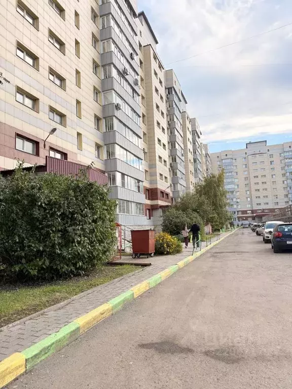 3-к кв. Алтайский край, Барнаул ул. Малахова, 138 (71.3 м) - Фото 1