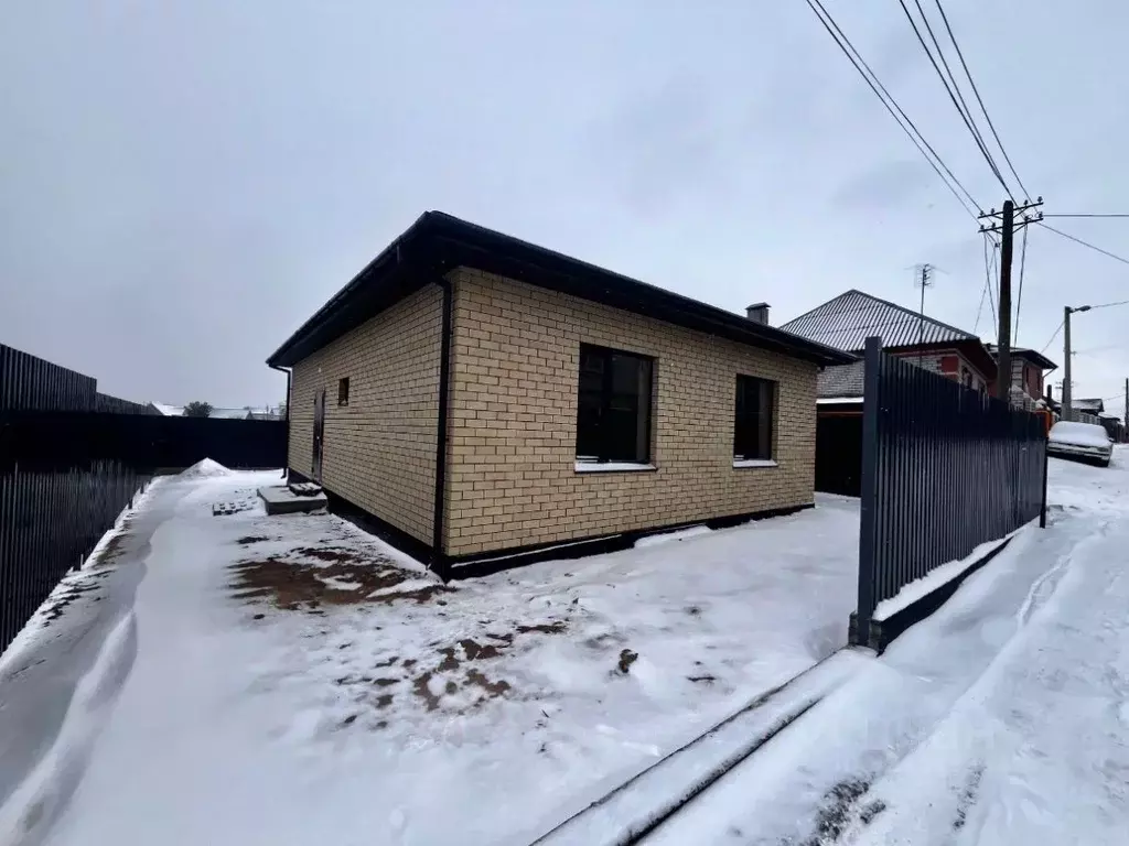 Дом в Волгоградская область, Волгоград ул. Композитора Варламова (79 ... - Фото 1