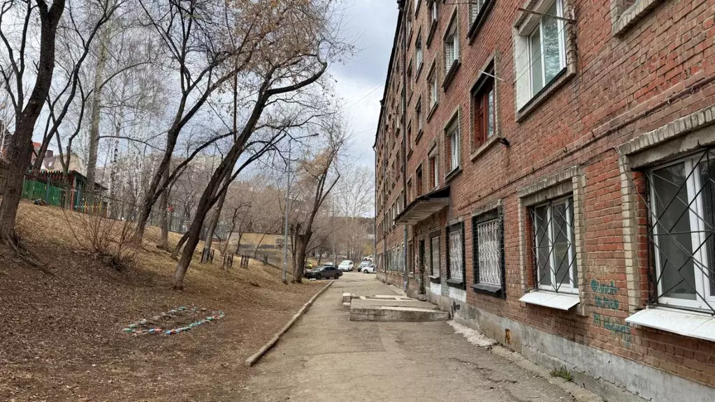 2-к кв. Иркутская область, Иркутск ул. Помяловского, 1б (39.5 м) - Фото 1