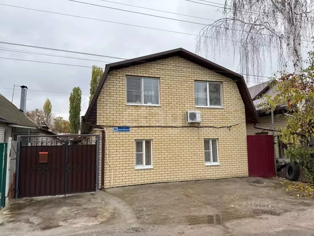 Дом в Воронежская область, Воронеж ул. Айвазовского, 58А (150 м) - Фото 1