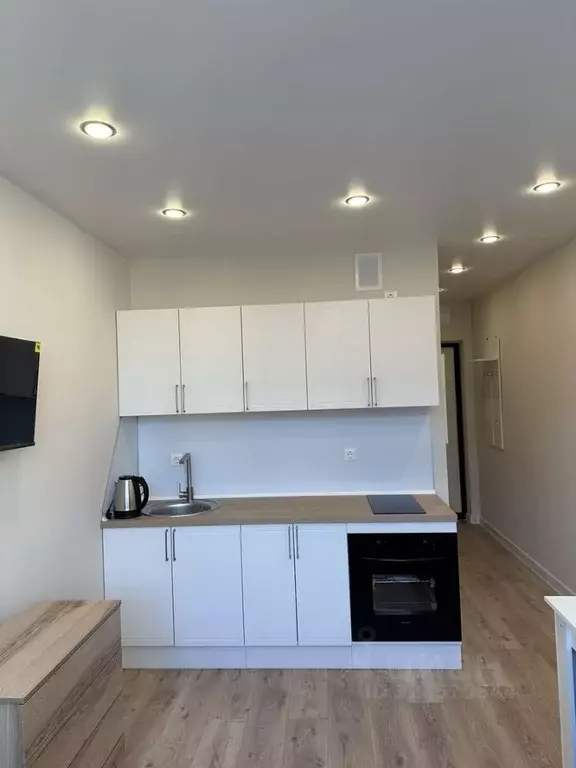 Студия Тюменская область, Тюмень ул. Первооткрывателей, 6 (18.0 м) - Фото 2