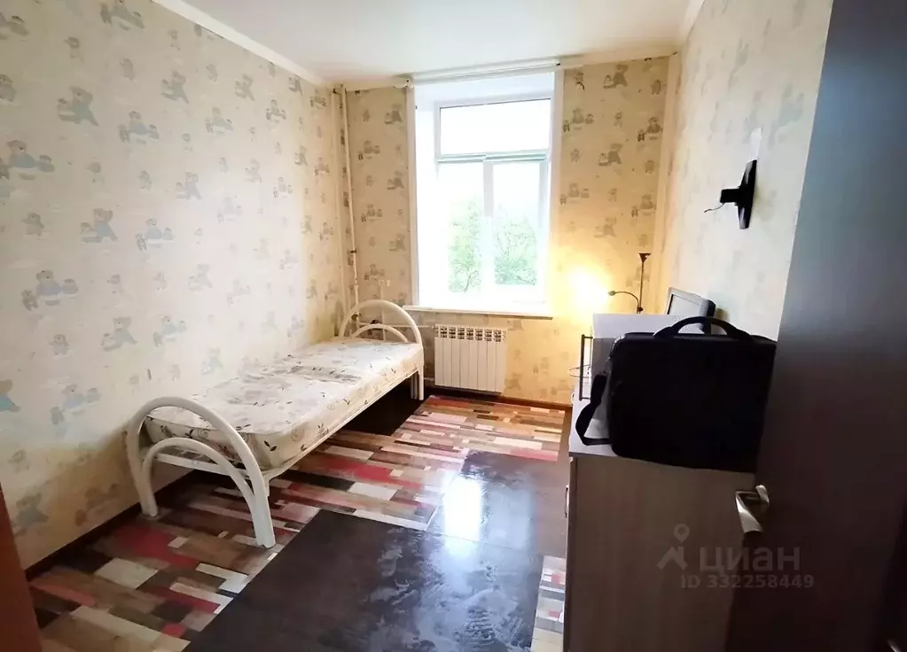 Комната Ленинградская область, Луга Луга-3 тер., 8/12 - Фото 1