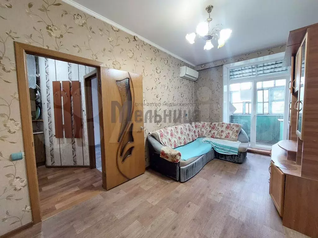 Комната 24,6 м в 9-к., 3/4 эт. - Фото 0