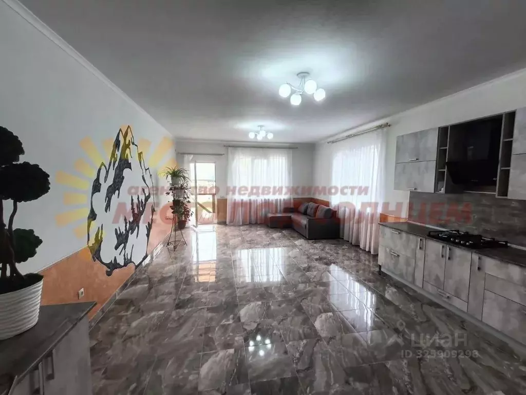 Дом в Краснодарский край, Ейск ул. Пушкина (142 м) - Фото 1