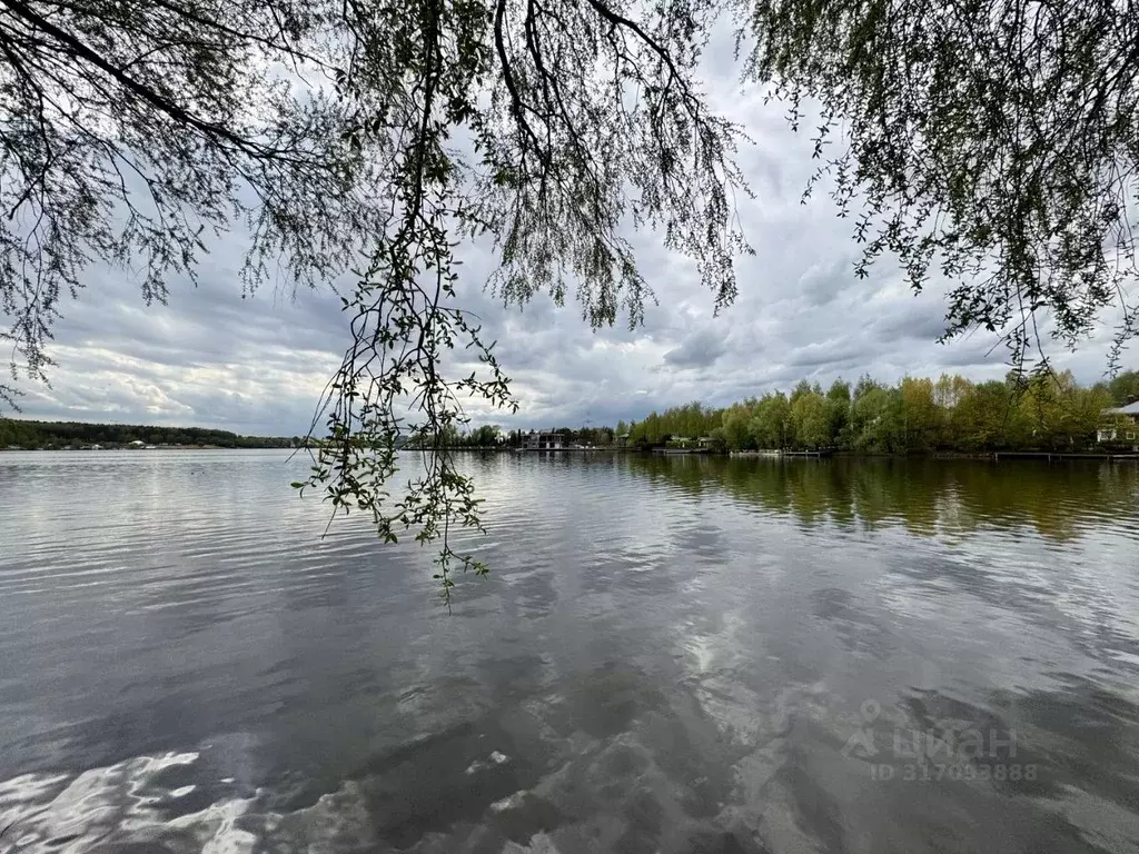Коттедж в Московская область, Красногорск Береста кп, 22 (762 м) - Фото 0