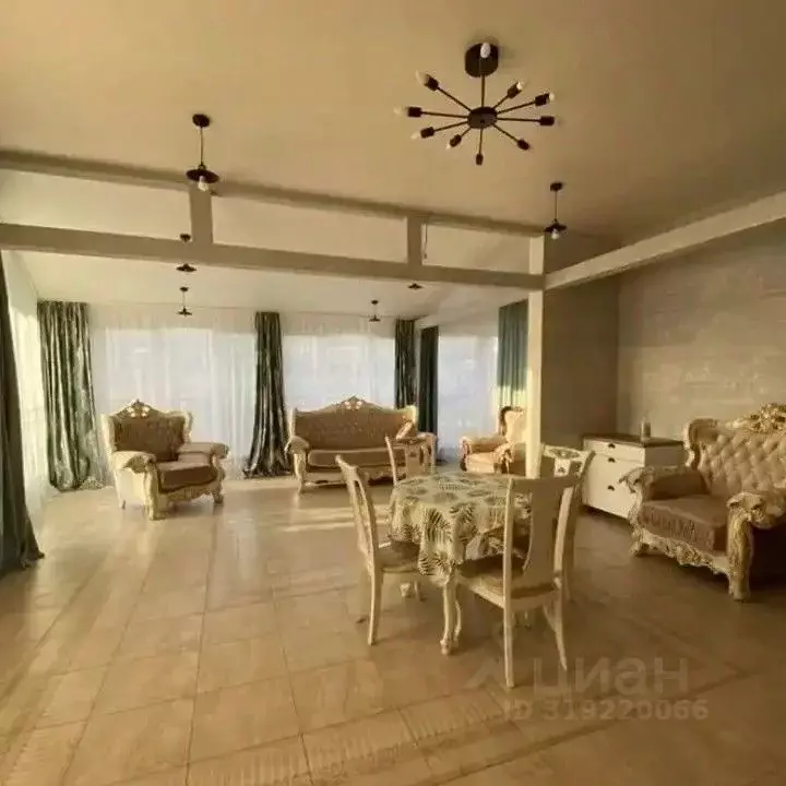 3-к кв. Крым, Ялта ул. Большевистская, 5 (80.0 м) - Фото 0