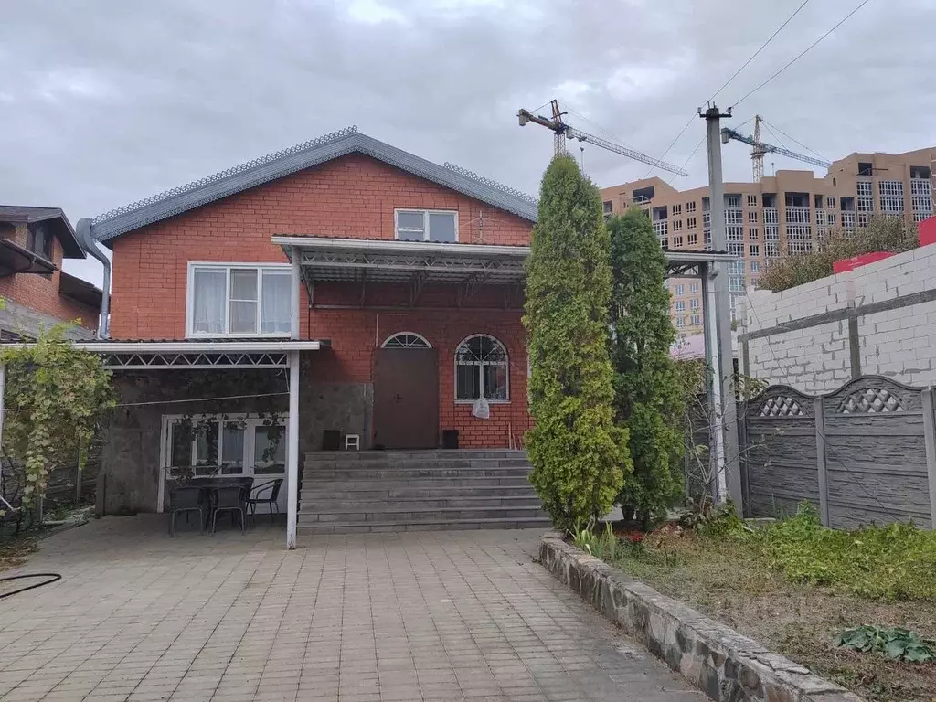 Дом в Адыгея, Майкоп Майский пер. (240 м) - Фото 2