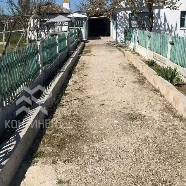 Дом в Крым, Сакский район, с. Добрушино ул. Урожайная, 21 (53 м) - Фото 1