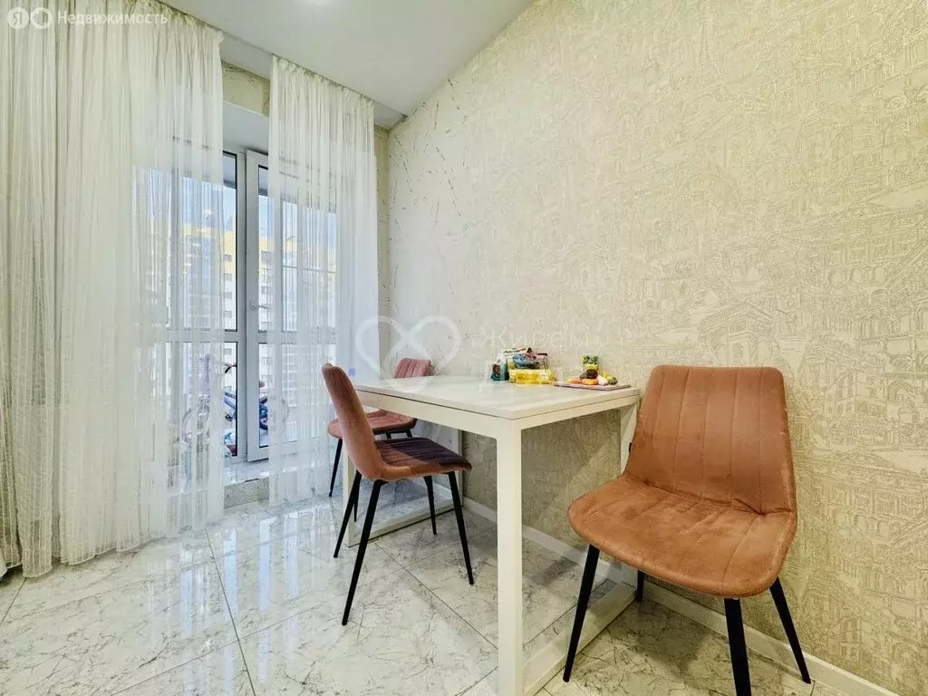 1-комнатная квартира: Волгоград, улица Расула Гамзатова, 7 (42.05 м) - Фото 1