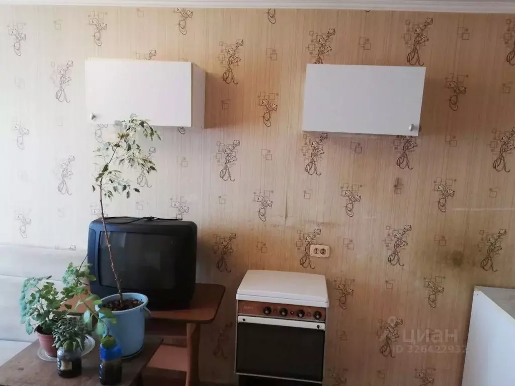 Комната Челябинская область, Челябинск ул. Захаренко, 14 (14.0 м) - Фото 2