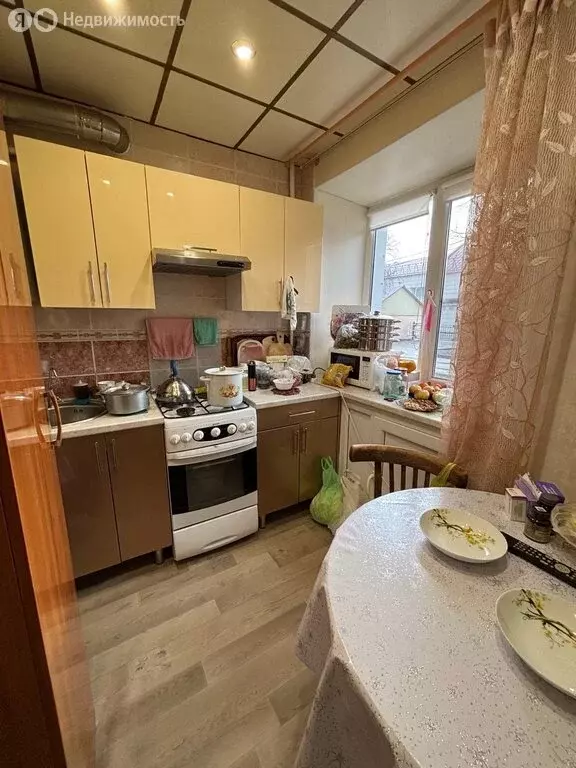 3-комнатная квартира: Белорецк, улица Карла Маркса, 86 (50.6 м) - Фото 1