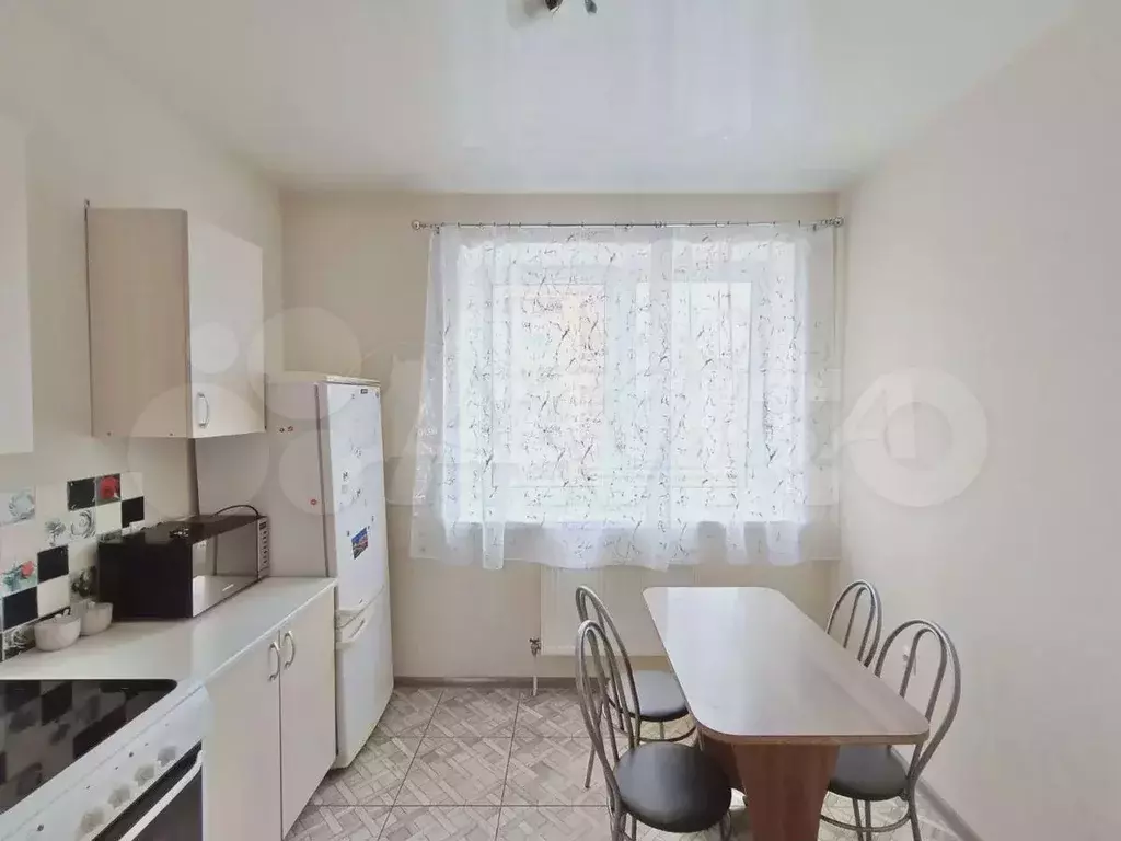 2-к. квартира, 56 м, 7/17 эт. - Фото 1